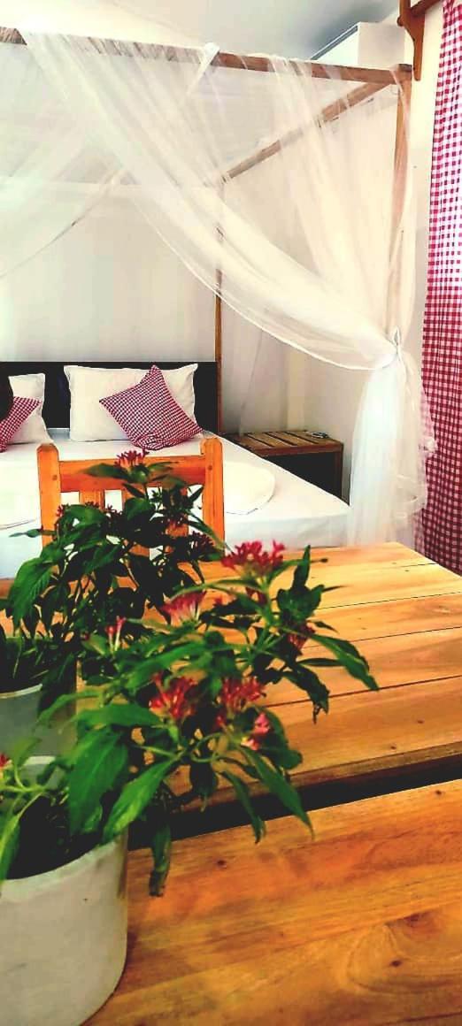 Swiss Kiss Beach Resort 乌普韦利 外观 照片