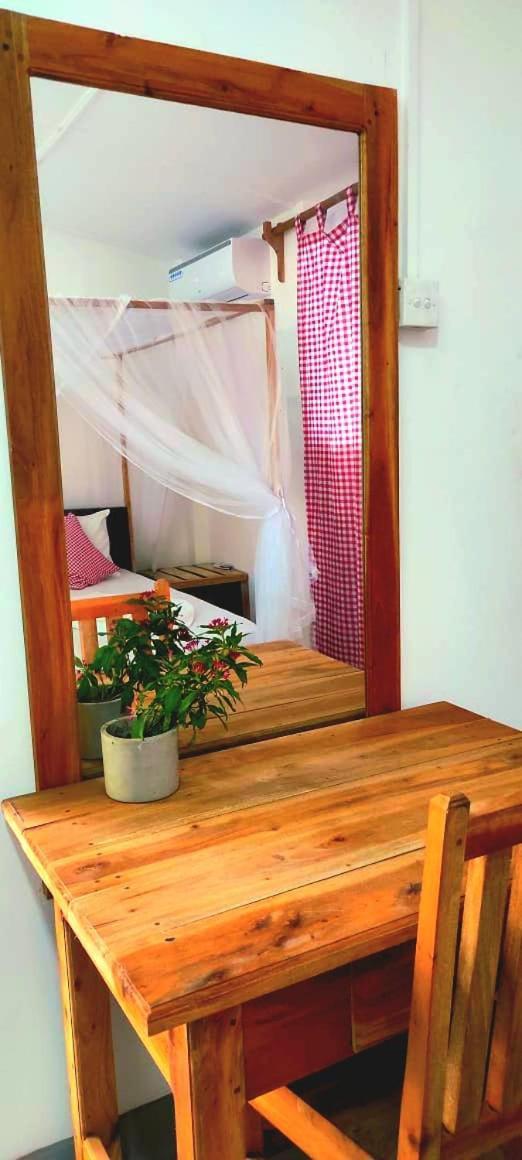 Swiss Kiss Beach Resort 乌普韦利 外观 照片