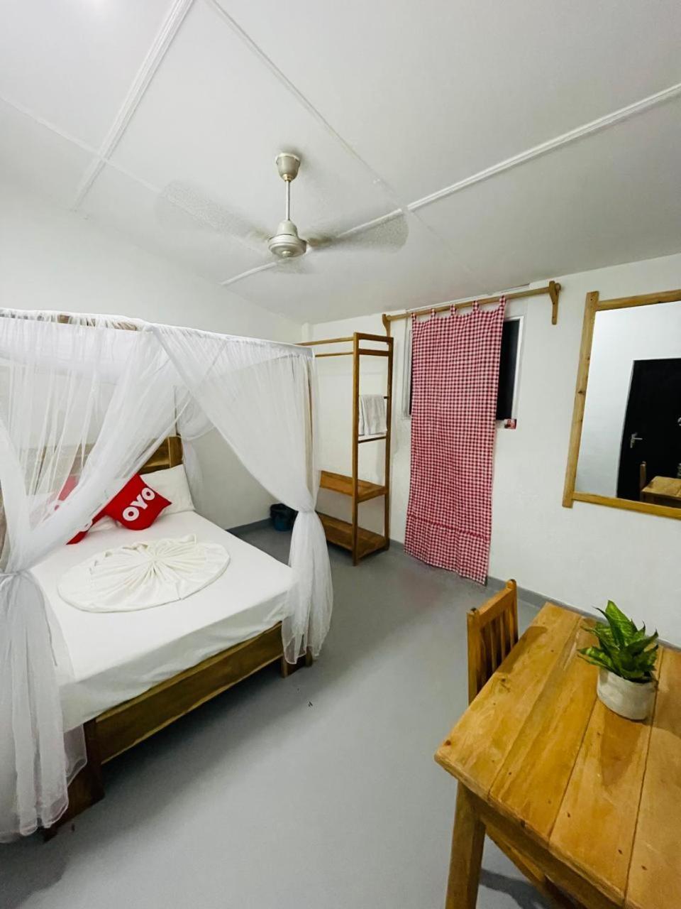 Swiss Kiss Beach Resort 乌普韦利 外观 照片