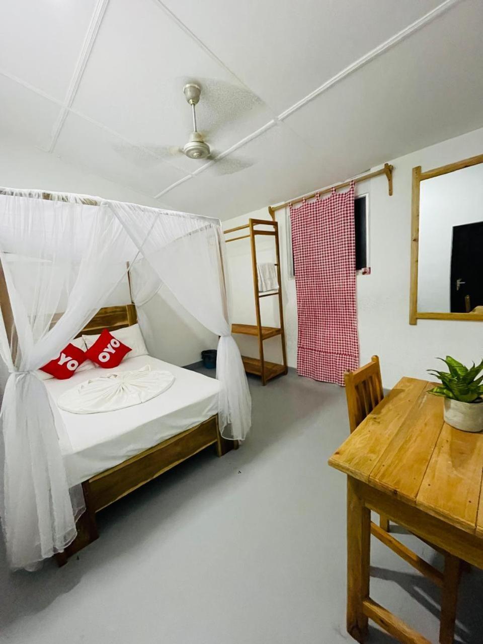 Swiss Kiss Beach Resort 乌普韦利 外观 照片
